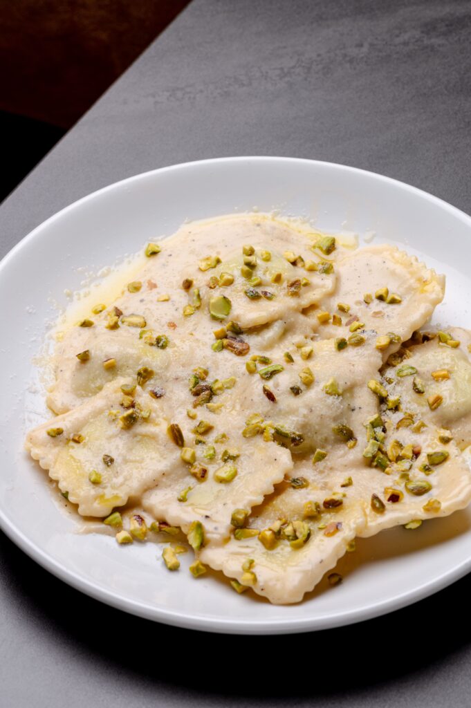 Bottomless dinner in Leeds at Lunara Pasta with Aperol Spritz, speciality pasta and unlimited drinks